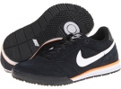 Black/Black/Atomic Orange/White Nike Field Trainer for Men (Size 7.5)