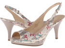 Natural C Y Nine West Sharina for Women (Size 5.5)