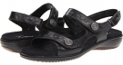 Black Trotters Kat for Women (Size 7)