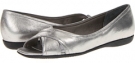 Soft Pewter Trotters Savannah for Women (Size 8)
