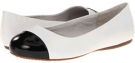 White/Black SoftWalk Napa for Women (Size 5)