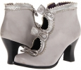 Light Grey DOLCE by Mojo Moxy Victoria for Women (Size 8.5)
