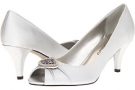 Silver Easy Street Shalimar for Women (Size 7.5)