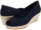 Dark Navy Lacoste Calavante 6 for Women (Size 8.5)