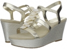 Gold Anne Klein Kassandra for Women (Size 6.5)