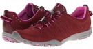 Bery Fabric/Pink Clarks England Sprint Xenon for Women (Size 8)