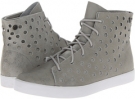 Acid Leather/Canvas Volcom Buzz for Women (Size 7.5)