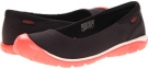 Black/Hot Coral Keen Kanga Ballerina for Women (Size 6.5)