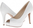 White Leather Nine West Camya for Women (Size 7.5)