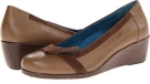 Tan VIONIC with Orthaheel Technology Chloe Bow Wedge for Women (Size 10)