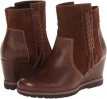 Brown Tumbled Full Grain Leather Earth Hilltopper for Women (Size 6.5)