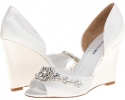 White Satin David Tutera Winter for Women (Size 6.5)