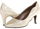 Bone Soft Style Rosalyn for Women (Size 8)