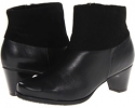 Black Soft Tumbled Leather SoftWalk Darla for Women (Size 9.5)