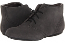 Grey Cow Suede w/ Contrast Stitching SoftWalk Nicky for Women (Size 5.5)