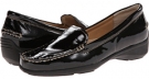 Black Crinkle Patent Leather Trotters Zane for Women (Size 7)