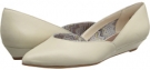 Off White Seychelles Skip A Beat for Women (Size 7)