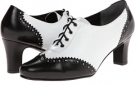 White Nappa/Black Kid Fitzwell Omen for Women (Size 9)