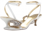 White Leather Nine West OffCourse for Women (Size 5)
