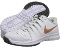 Nike Vapor Court Size 6