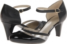 Black Shiny/Leather Naturalizer Octive for Women (Size 8)