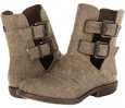 Rust Roughout Canvas Blowfish Augusta for Women (Size 7)