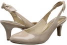 Tender Taupe Glory LifeStride Parisian for Women (Size 5.5)