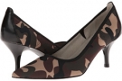 Olive/Black Camo Tahari Dottie for Women (Size 5.5)