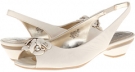 Ivory LE Anne Klein Ludwik for Women (Size 7.5)