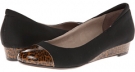 Black Donald J Pliner Julie for Women (Size 6)