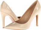 Light Natural Patent Isaac Mizrahi New York Lamis for Women (Size 11)