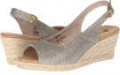 Light Gold Glitter White Mountain Schmoozy for Women (Size 9)