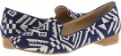 Navy G.C. Shoes Tribal for Women (Size 7.5)