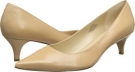 Light Natural Leather Nine West Izabela for Women (Size 7)