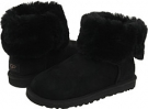 UGG Bailey Button Size 5