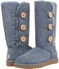 UGG Bailey Button Triplet Size 5