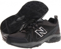 Black 2 New Balance MX608v3 for Men (Size 18)