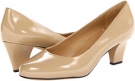 Nude Patent Leather Trotters Penelope for Women (Size 6)
