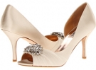 Vanilla Satin Badgley Mischka Pearson for Women (Size 9.5)