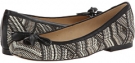 Iriquois Weave Stuart Weitzman Tulip Bow for Women (Size 6.5)