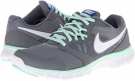 Nike Flex Experience Run 3 Size 5