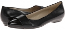 Black Leather/Shiny Naturalizer Patricia for Women (Size 5)