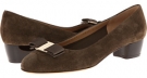 Musk Rovesc Suede Salvatore Ferragamo Vara for Women (Size 11)