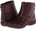 Burgundy Leather Clarks England Christine Tilt for Women (Size 9)