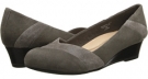 Dusty Grey Suede Earth Spiceberry for Women (Size 9)