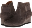Dusty Grey Suede Earthies Beaumont for Women (Size 7.5)