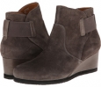 Dusty Grey Suede Earthies Beaumont for Women (Size 6)