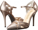 Mushroom Vitello E! Live from the Red Carpet Luann for Women (Size 5.5)