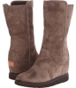 Portabello UGG Gisella for Women (Size 6)