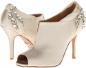 Ivory Satin/Silk Badgley Mischka Leigha for Women (Size 7.5)